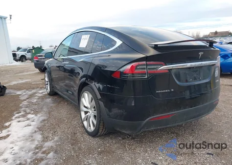 2016 Tesla Model X 75D/P100D/P90D из США, поврежденный, VIN 5YJXCBE44GFS00307
